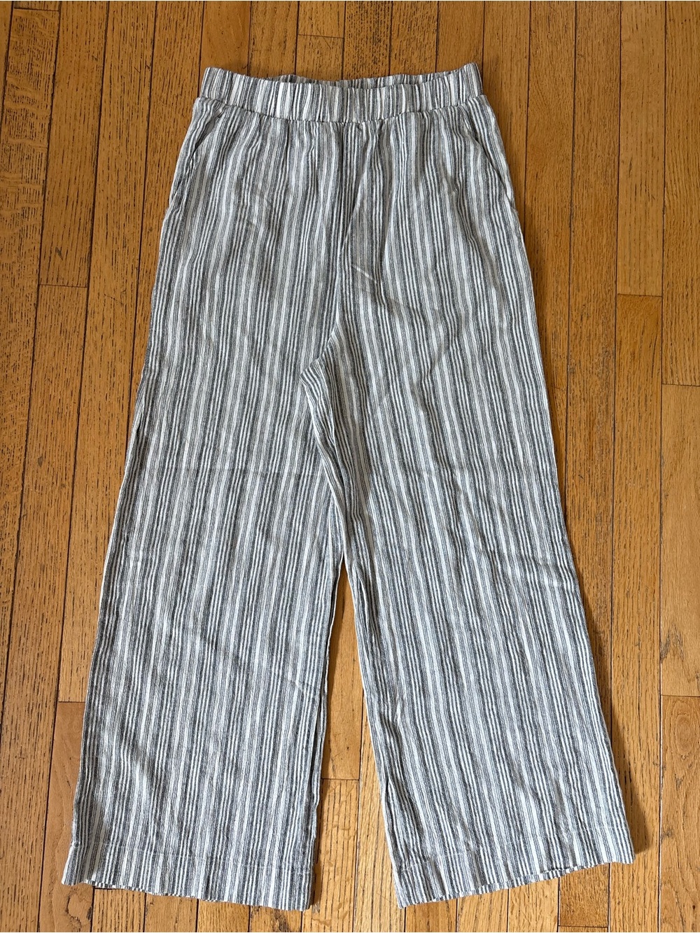 From Palmer Lightweight Striped Wide-Leg Linen and Cotton Crop Pants Size Small
